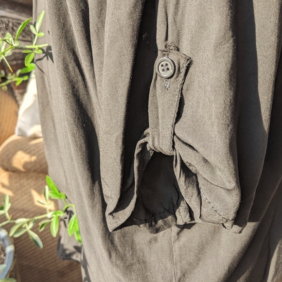 Made in Italy Women's Casual Button Down Blouse - Picture 3 of 5